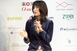 小室淑恵 氏